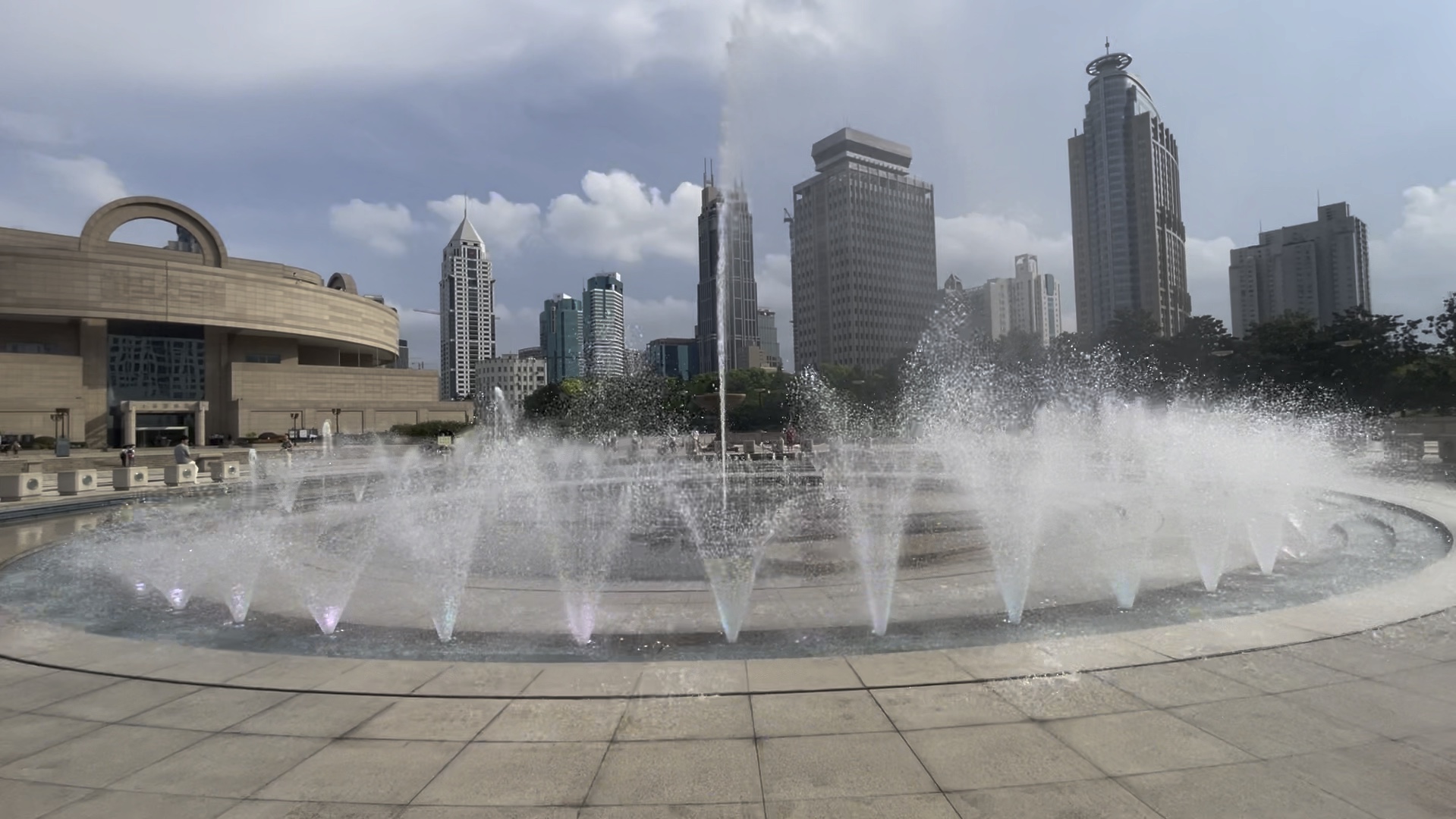 旱地喷泉 (4)(1).jpg
