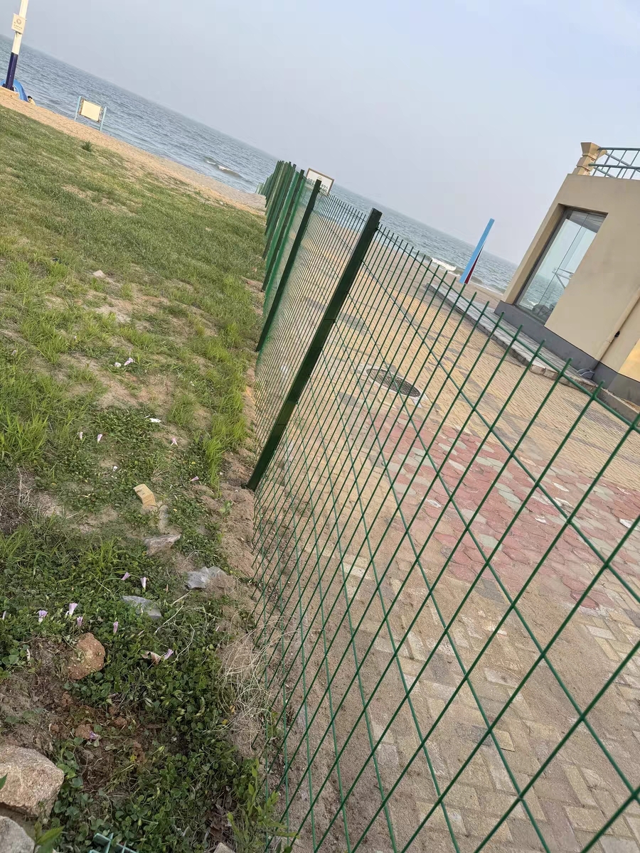 光伏护栏网 (5).jpg