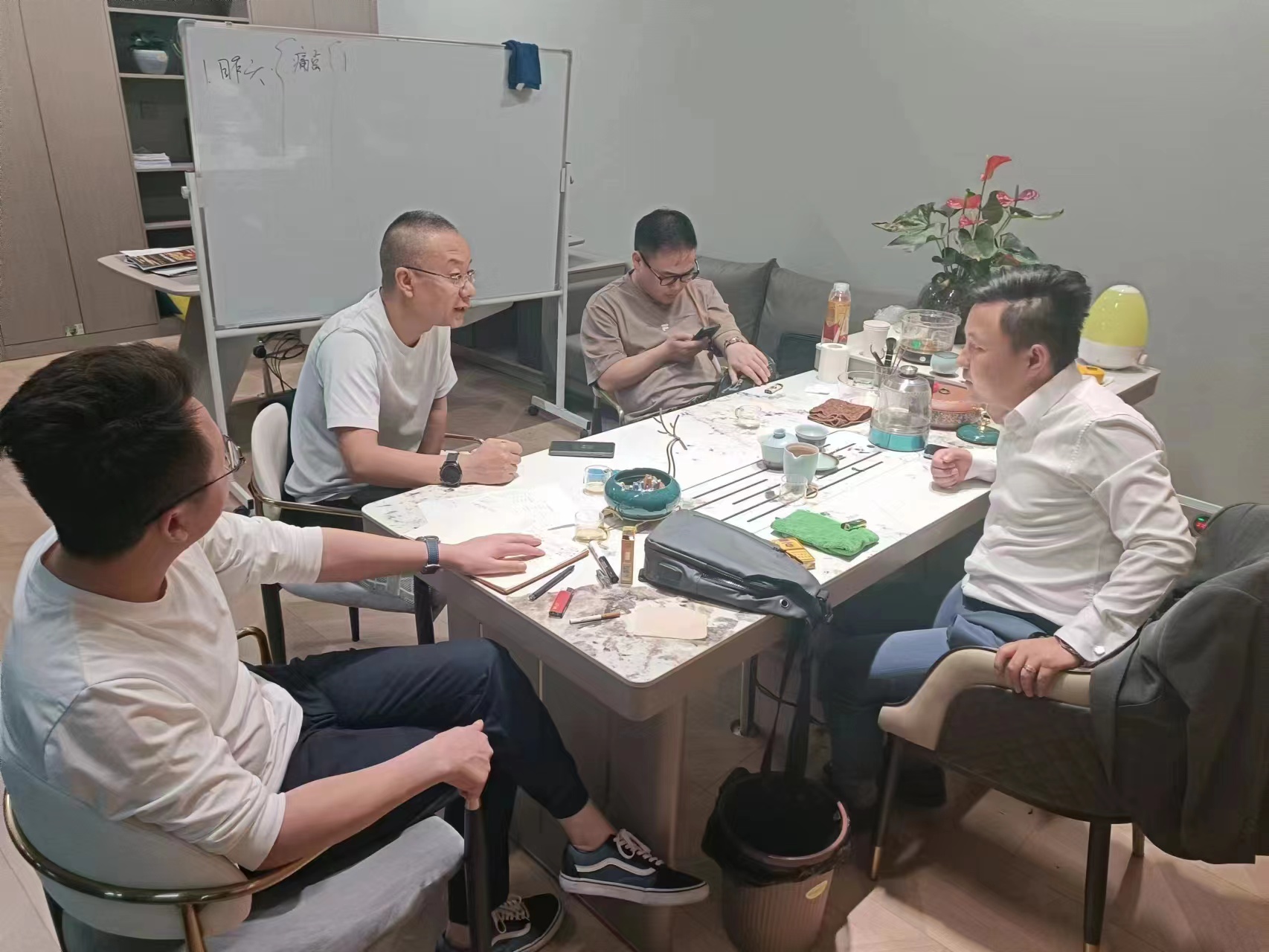 云南合四方装饰咨询梳理.jpg