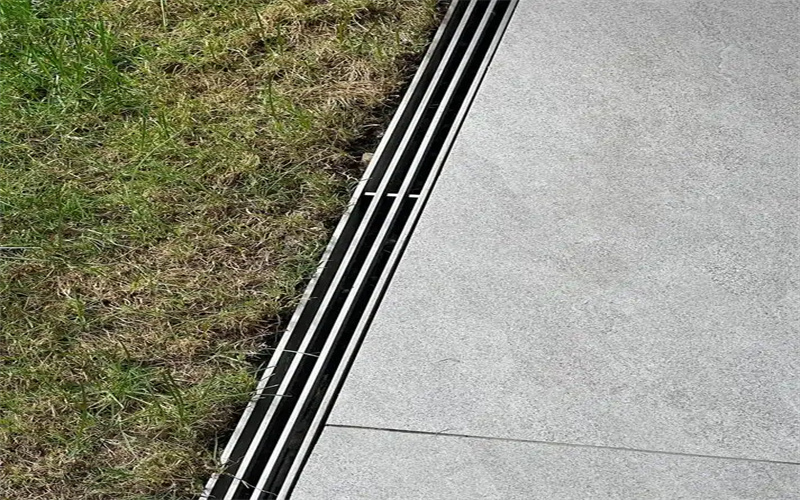线性排水沟.webp.jpg