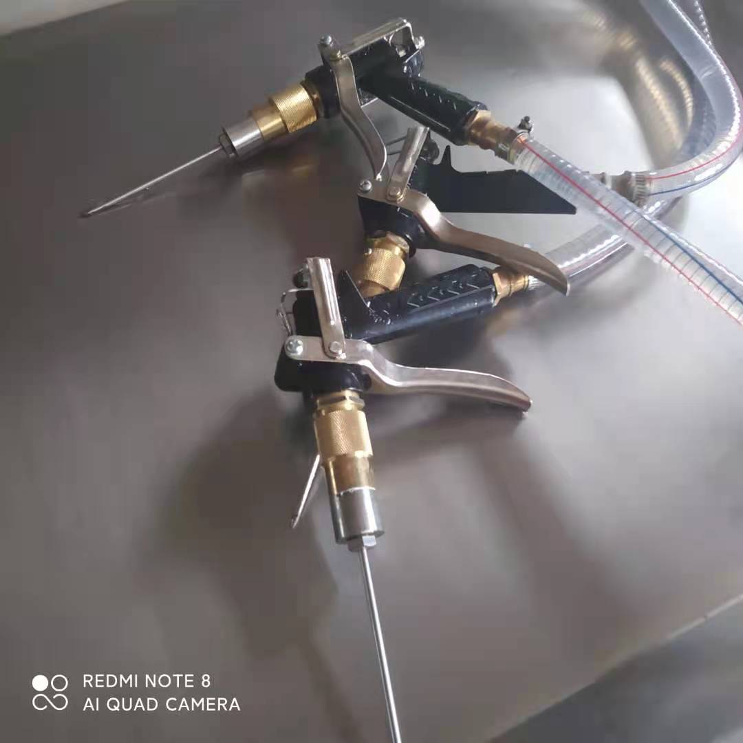 手动盐水注射机.jpg