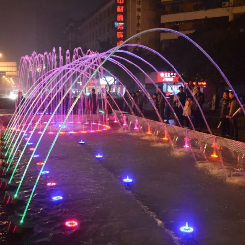 波光喷泉波光跳泉.jpg
