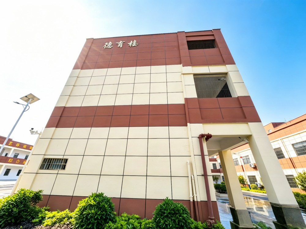 德育楼图1.jpg