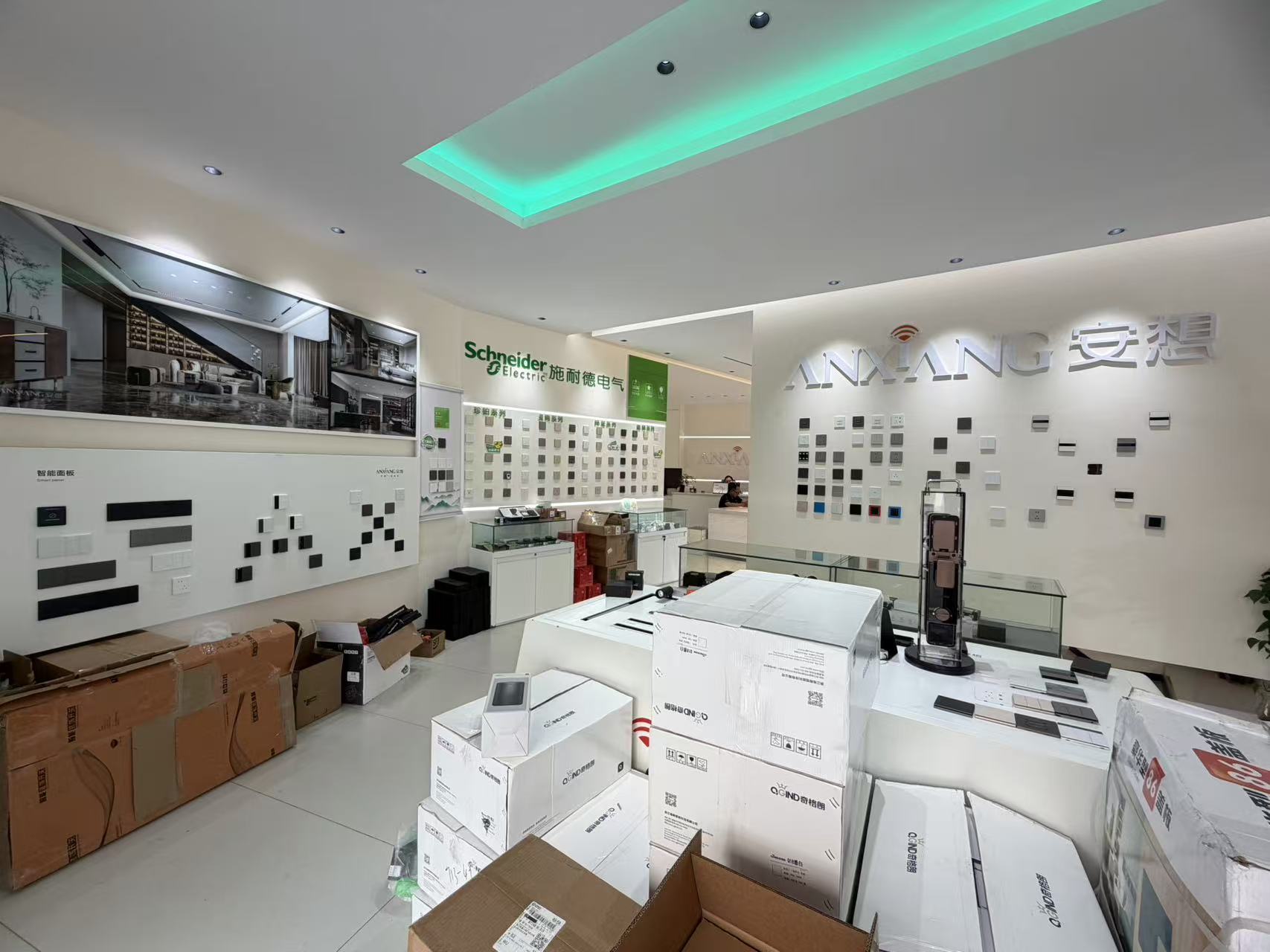 门店环境 (5).jpg