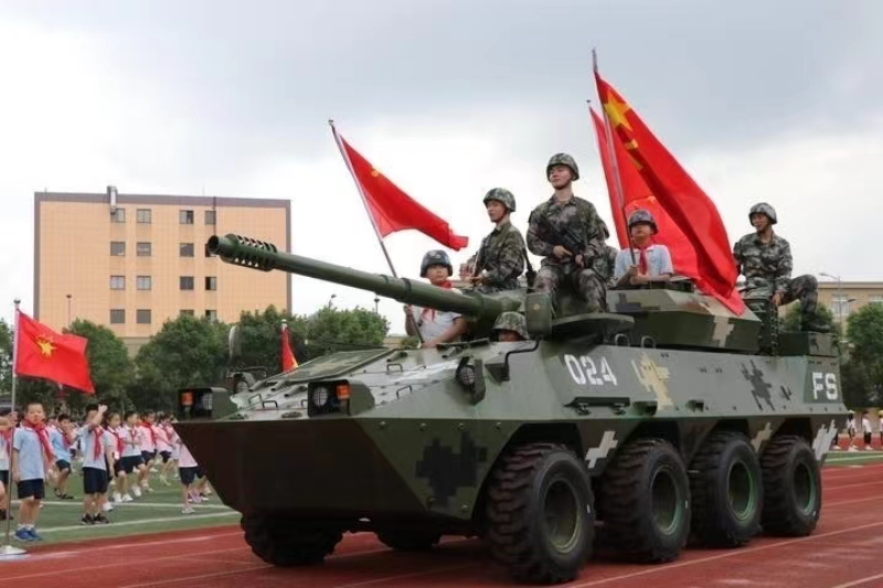 战车体验.jpg