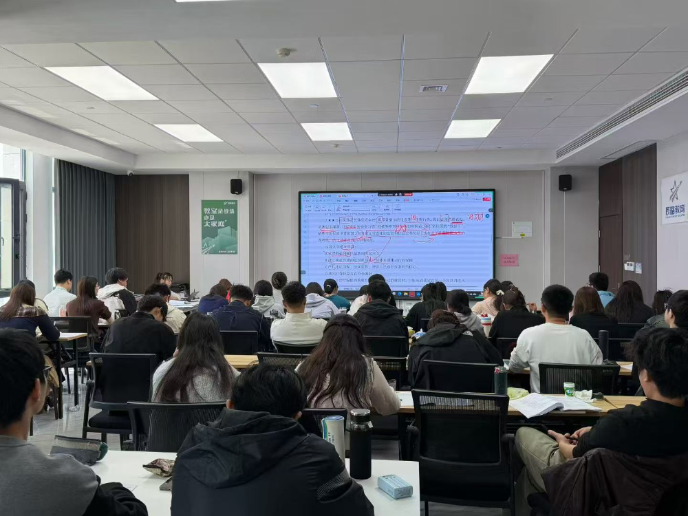 走进课堂 (2).jpg