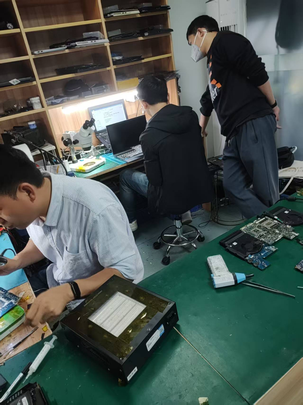 武汉笔记本维修避坑指南：芯片级精修如何省下大半费用