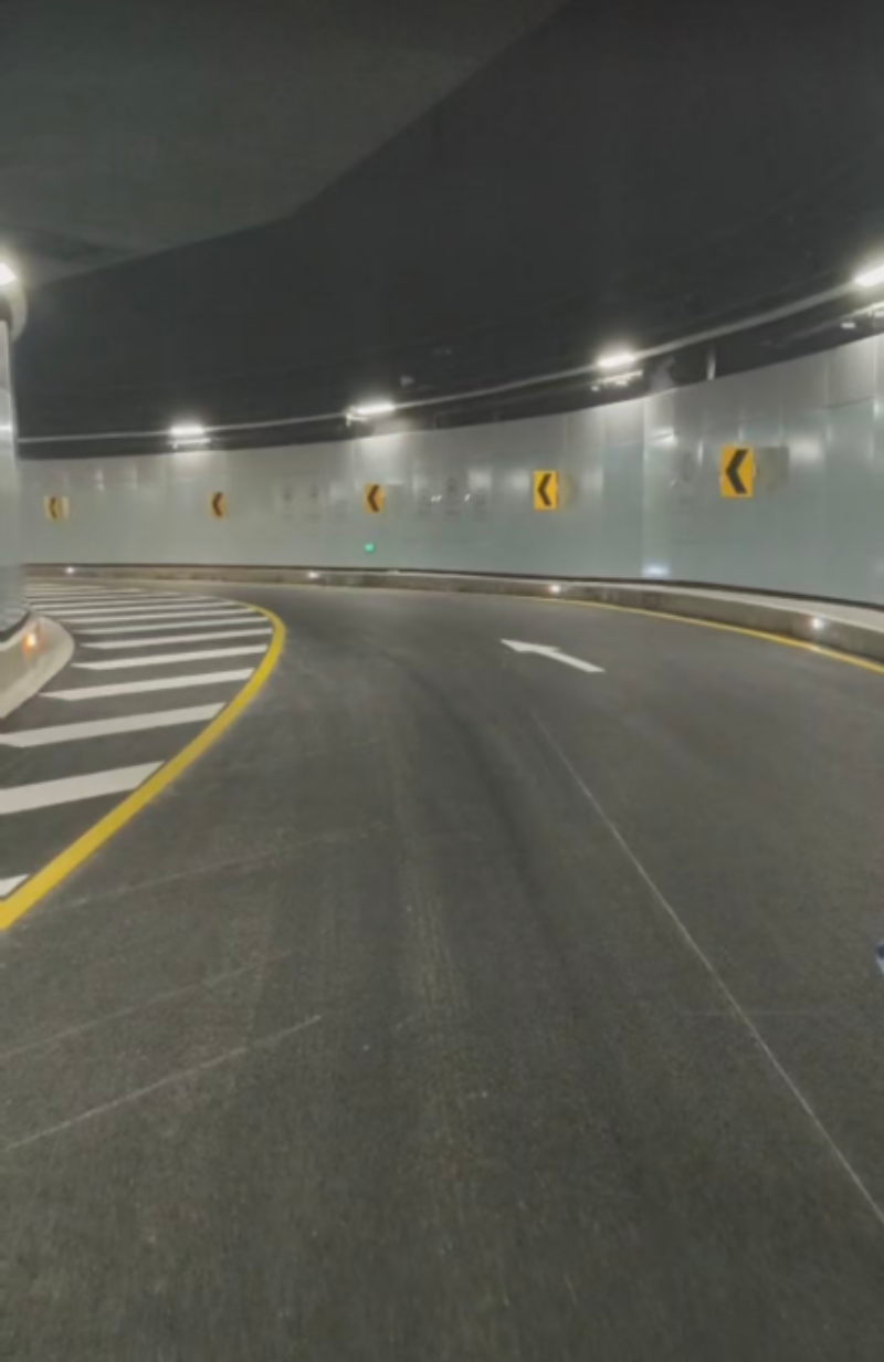 隧道3.png