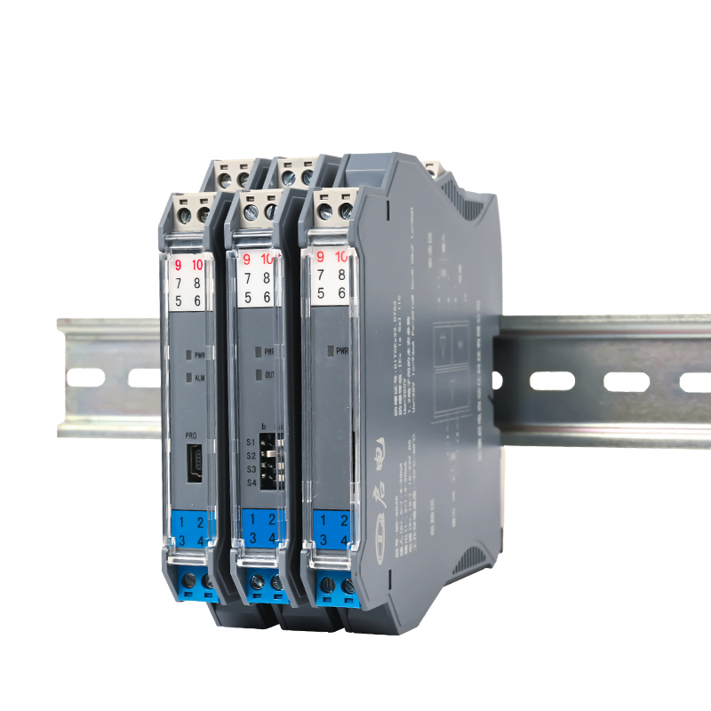 3级 QD-6045 操作端模拟量一进一出隔离式栅.jpg