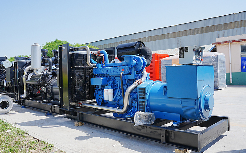 玉柴520kw (10).JPG