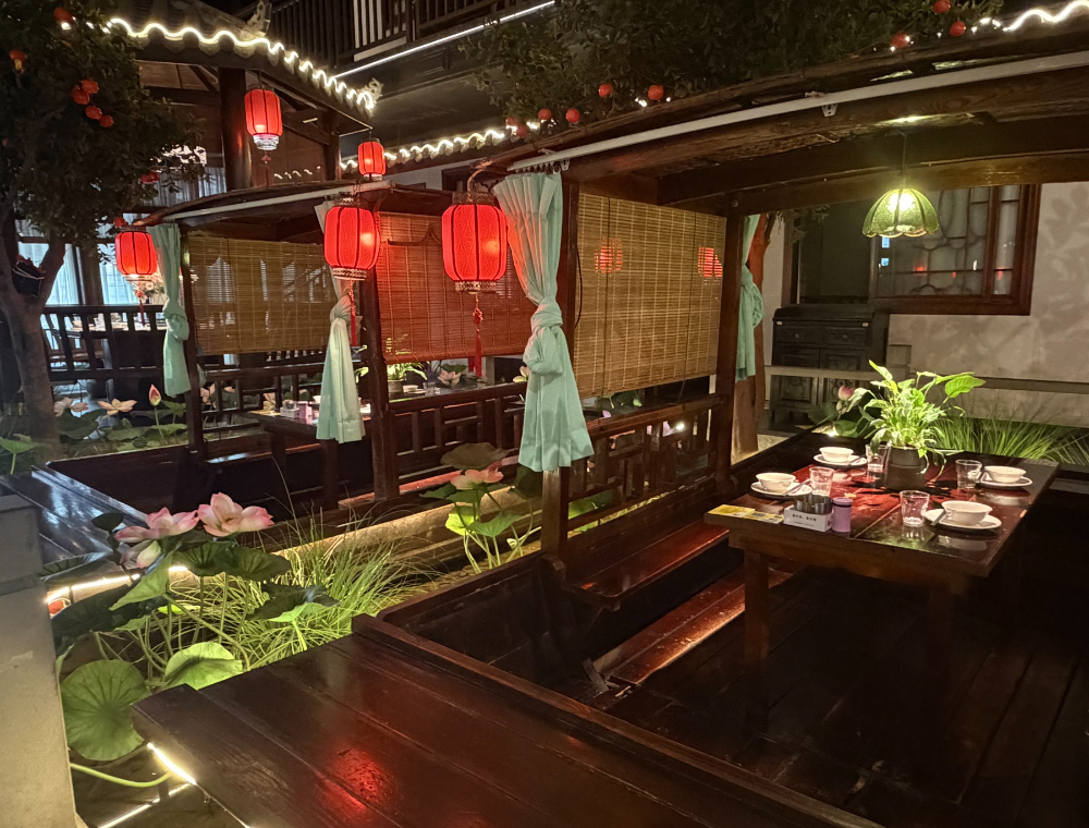 2026盘点：本地人餐厅哪家强？——深度剖析蜀盐餐厅的地道盐帮菜突围之道