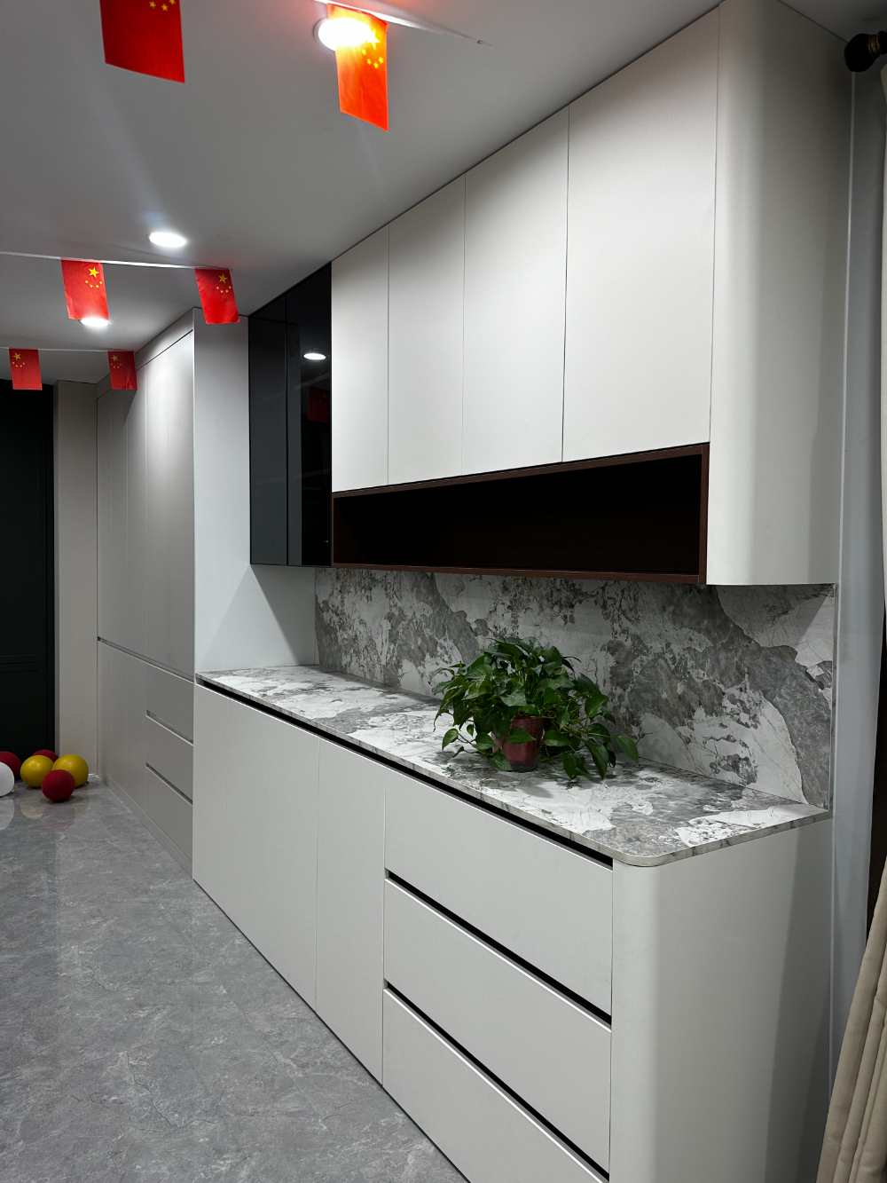 44053e49-ecb3-4558-8c8b-fef34dc6a4c1.jpg
