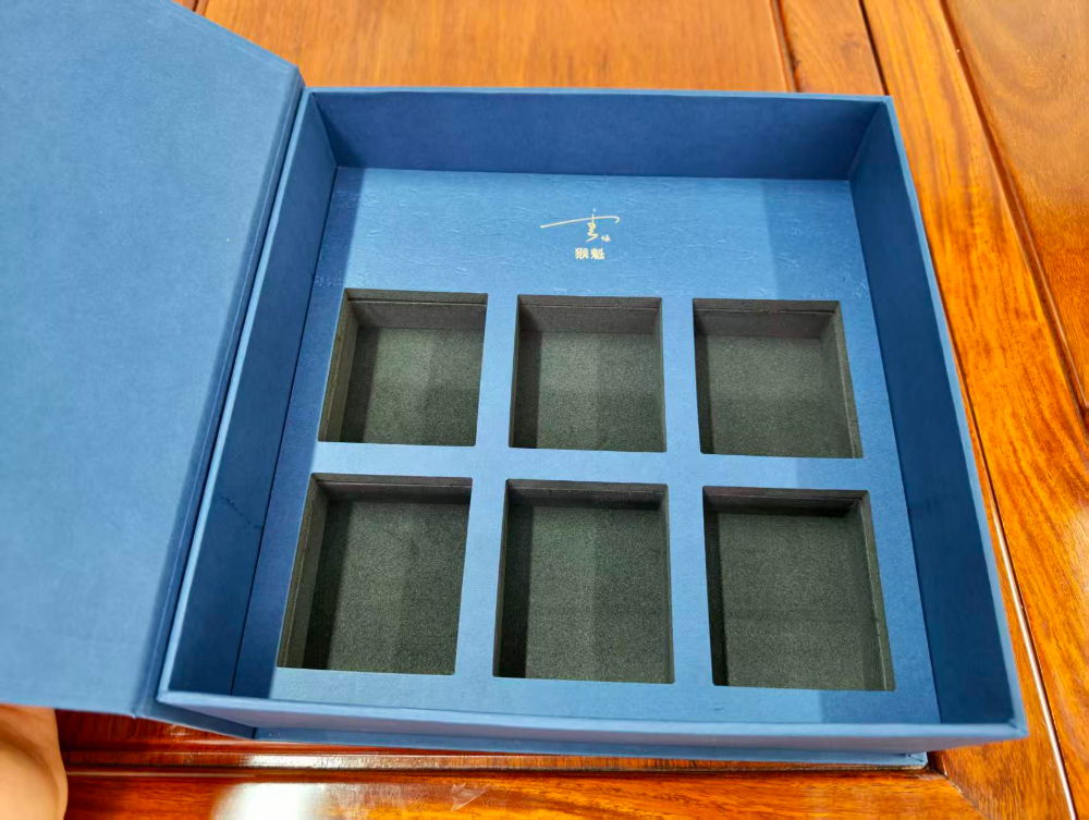 茶叶翻盖礼盒空内衬-青.jpg