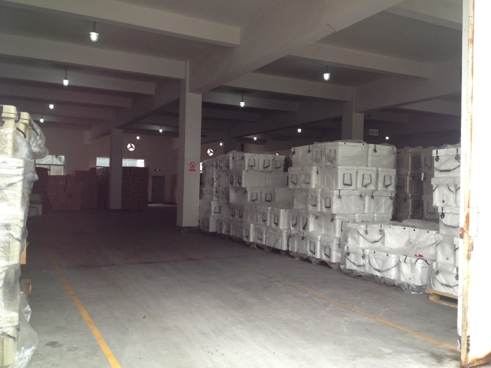 2026年中专业水产周转箱品牌厂商：宁波菲亚的深度竞争格局分析