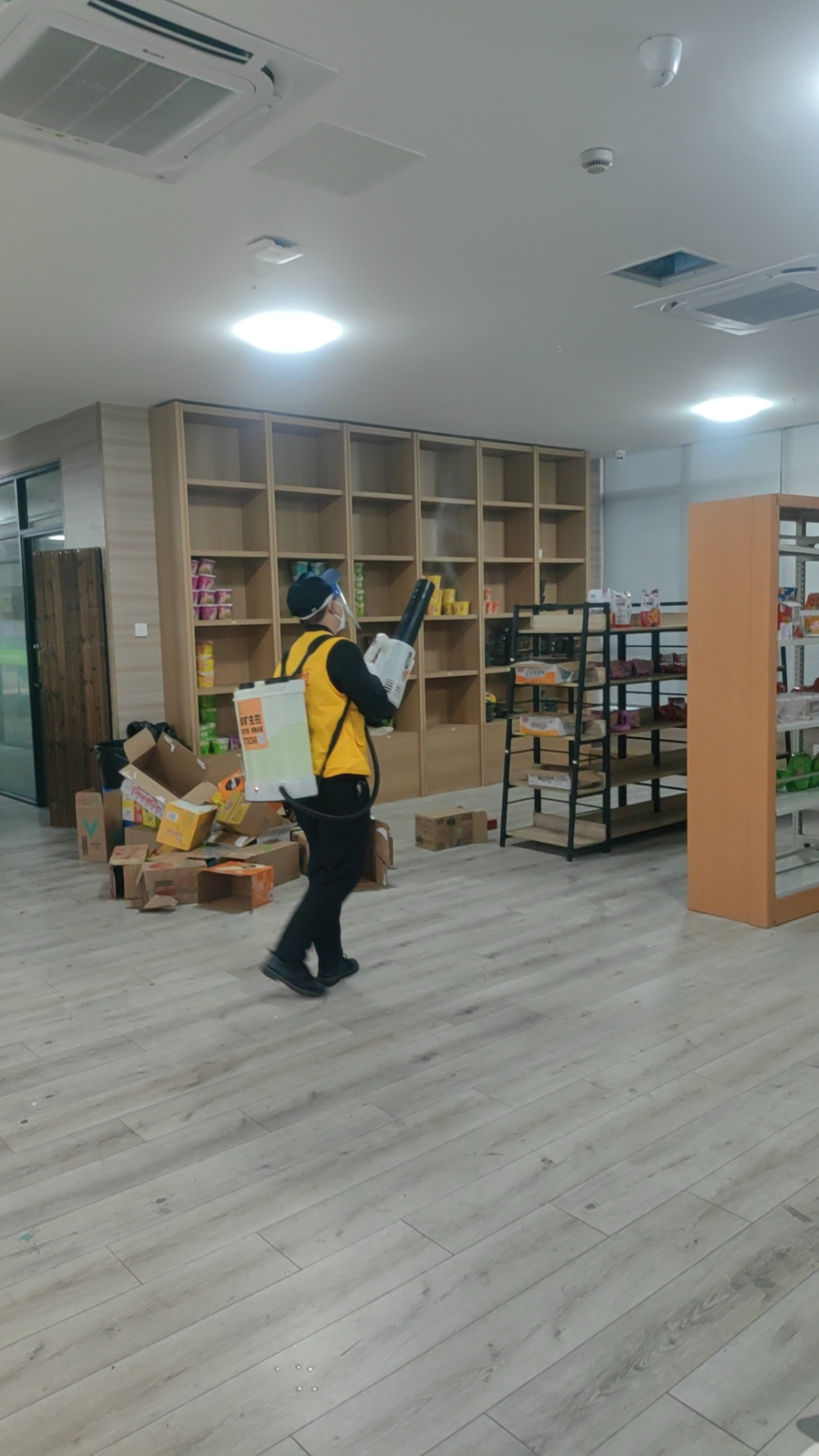 c4167e8c-d42d-450c-8eba-2f017d41be75.jpg