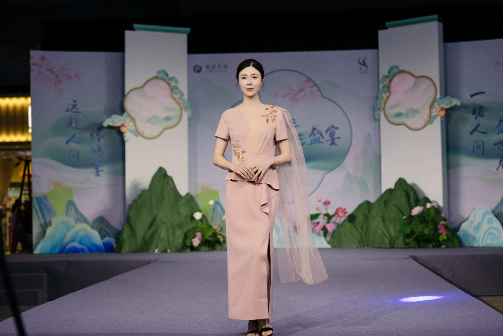 TING5816.jpg