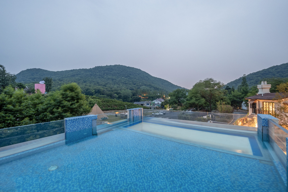 CT5A3234-HDR.jpg