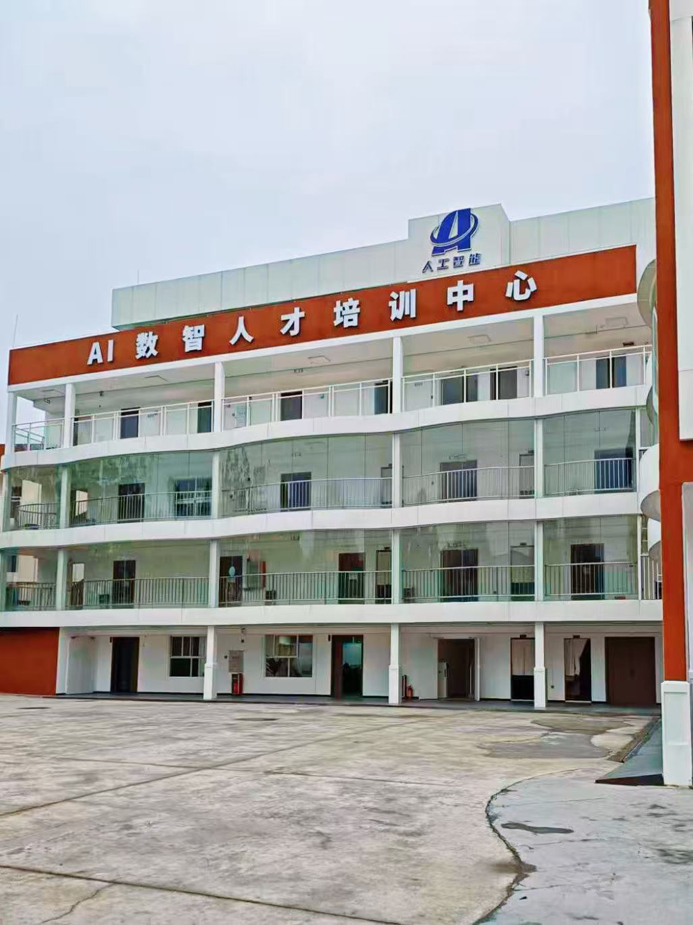 广州基地9.jpg