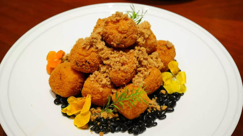 肉松脆皮一口酥.jpg