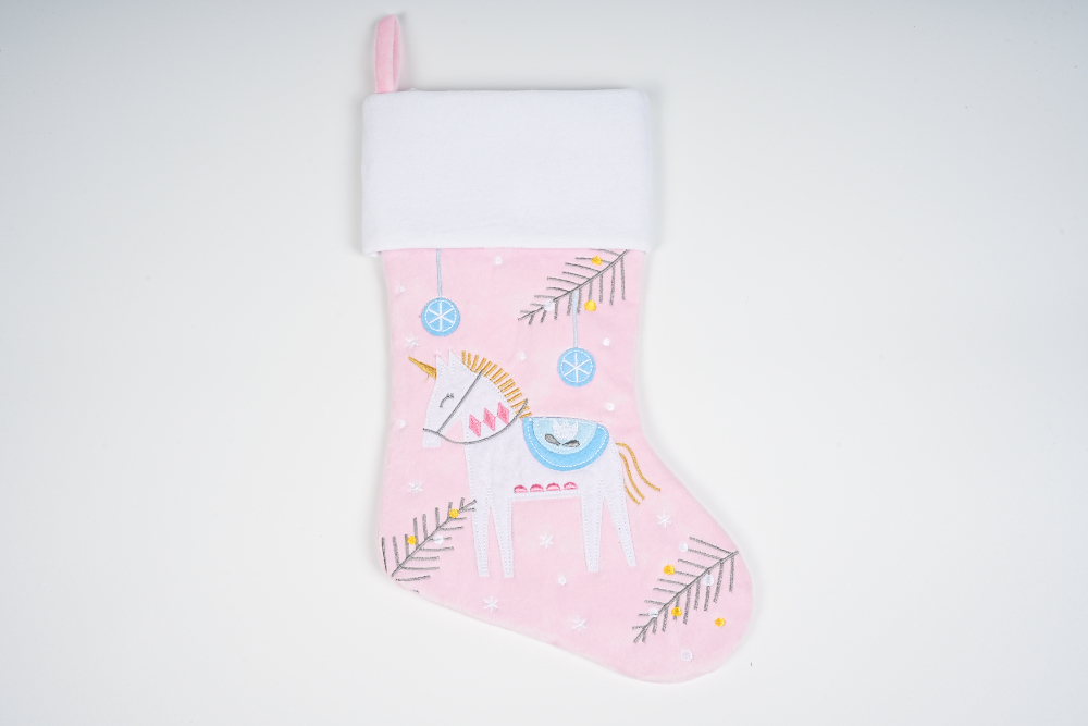 ��ͯʥ���ඨ�Ƴ�����ôѡ��һ�ݻ��ڹ�Ӧ���ӽǵ���ʵָ��