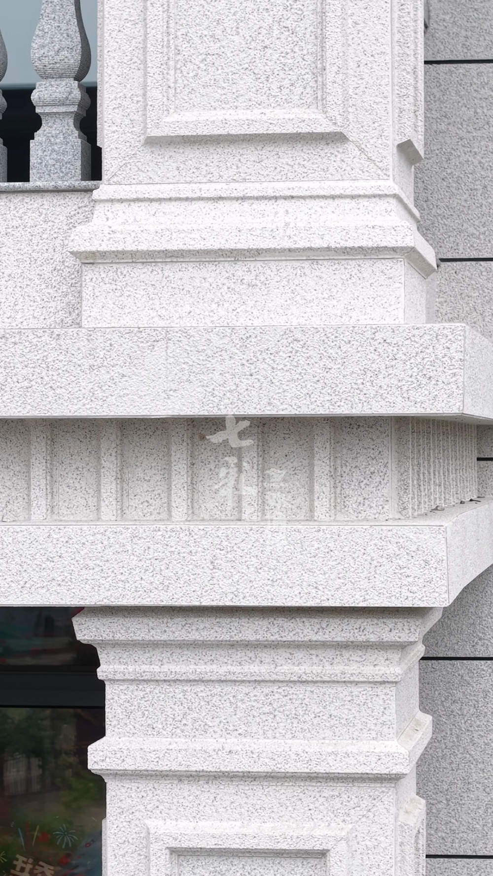 门柱.jpg