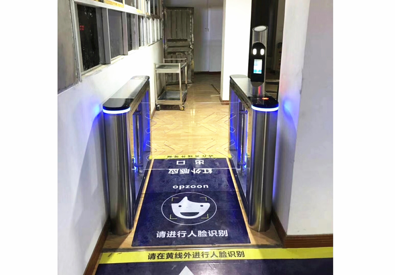 摆闸2.jpg