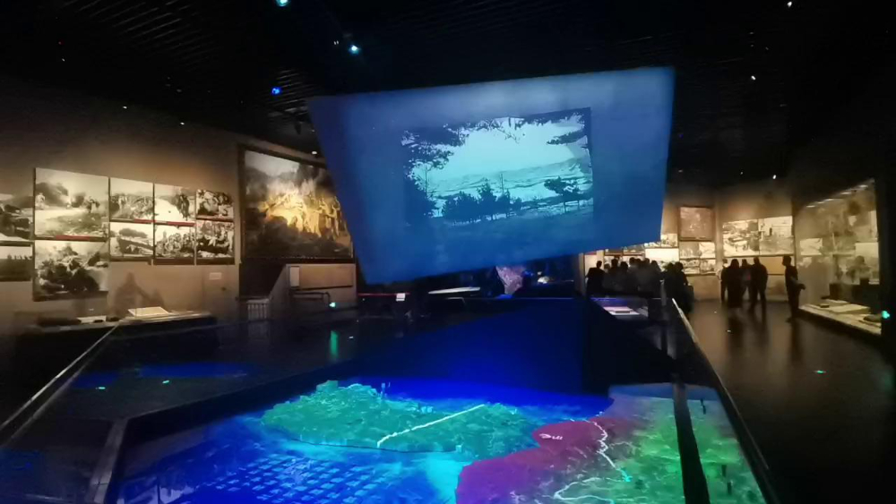 沉浸艺术展演绎项目案例.jpg
