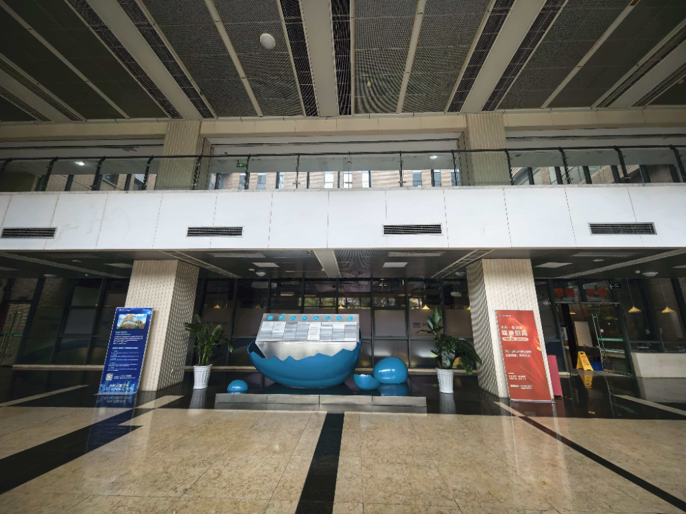���ϵ��¹�������豸ֱ����˾�ļ�רҵ����Ƚ���ѡ��Ҫ����ɿ����