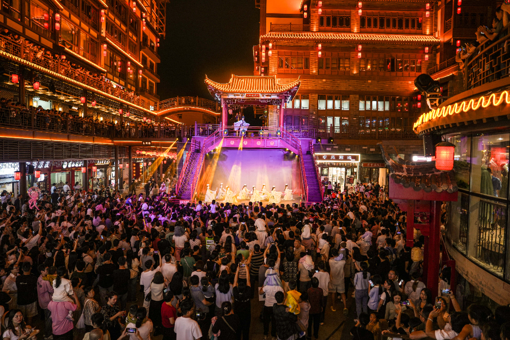 七子楼景区照片 (一鹭莲科演艺).jpg