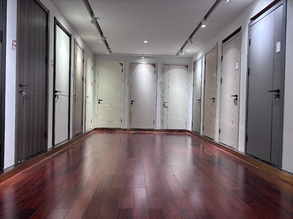 大门展厅.jpg