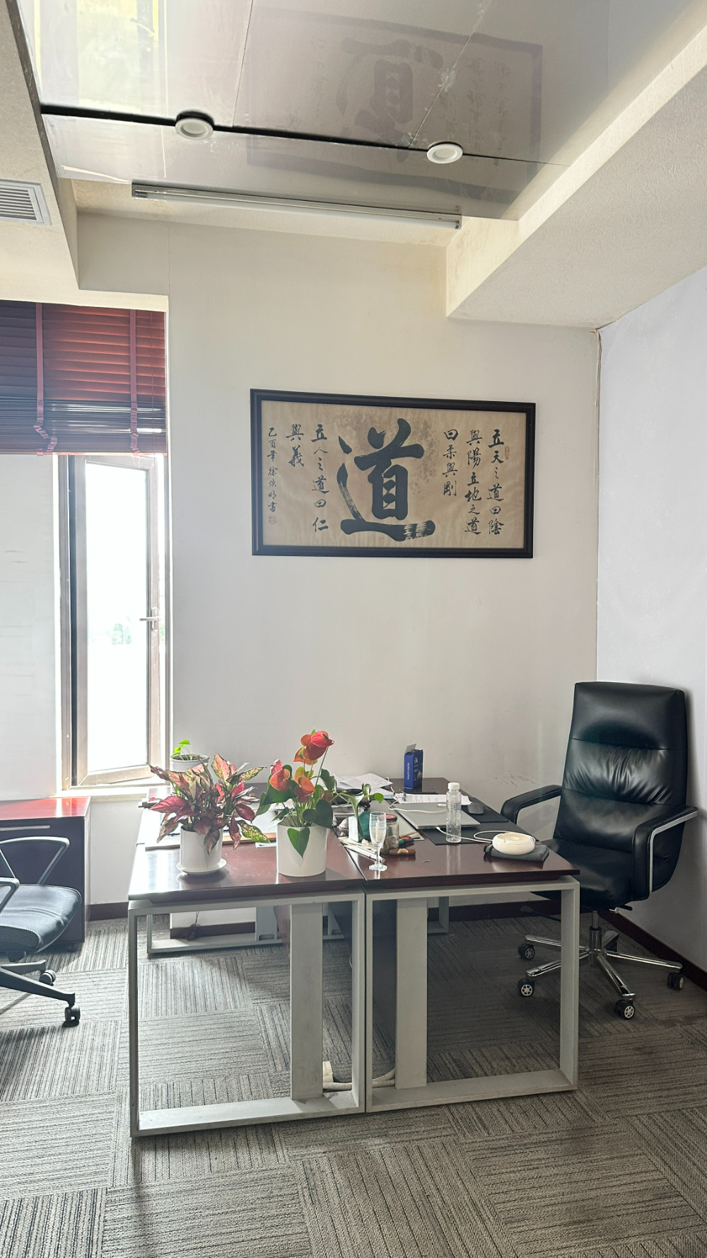 办公环境 (9).jfif