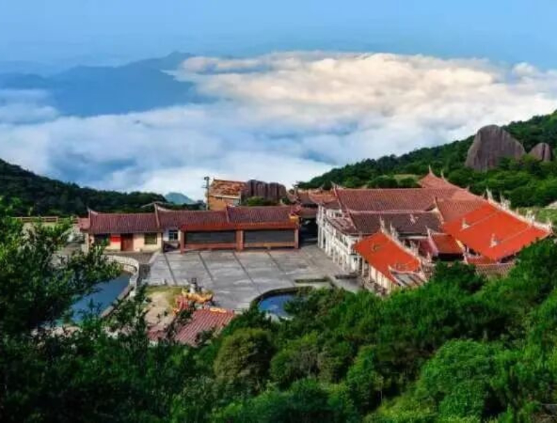 2026下半年景区推荐：泉州石牛山景区避暑休闲全攻略