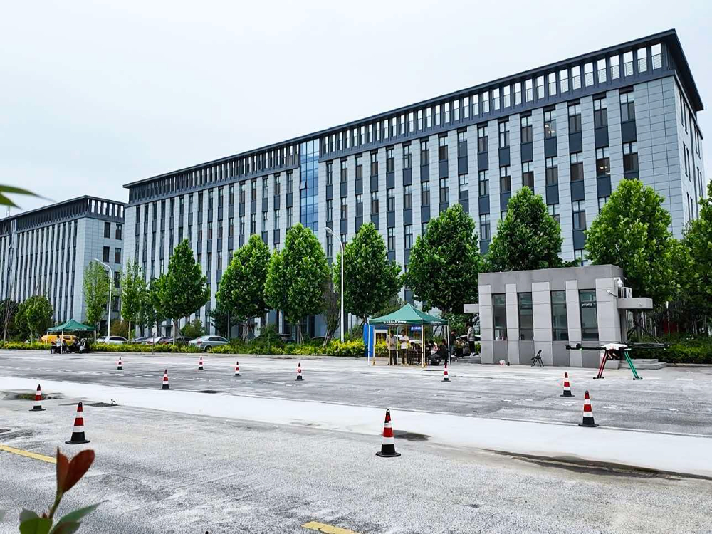 CAAC无人机执照怎么选？2026年10月热门机构对比与避坑要点