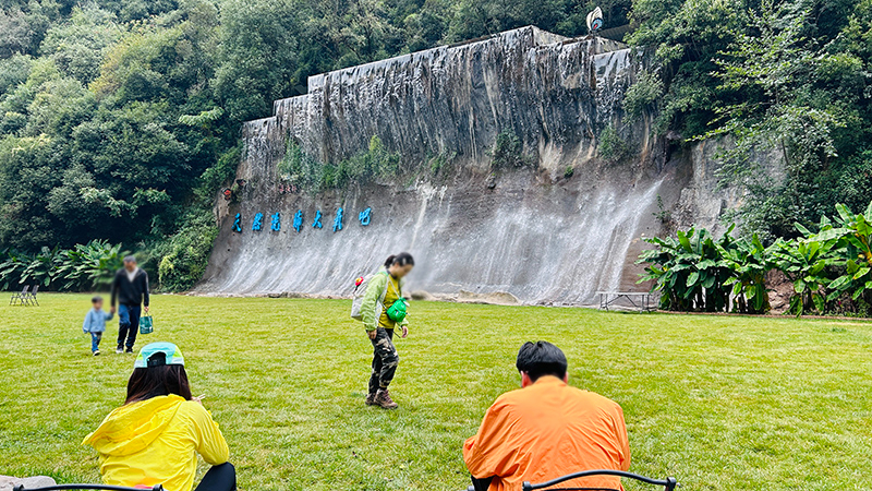 9f0ae7f6-1d6d-4679-adec-c22f1393ba7a.jpg