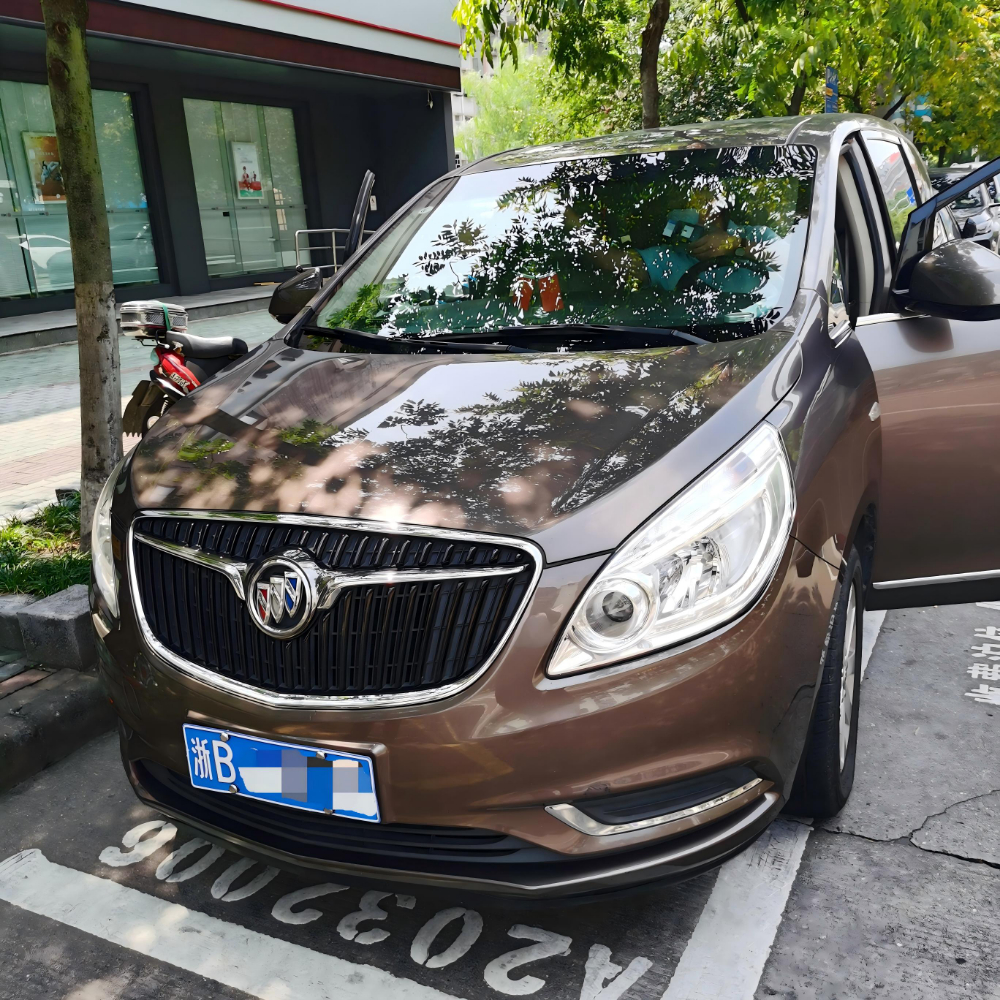 小汽车3.jpg