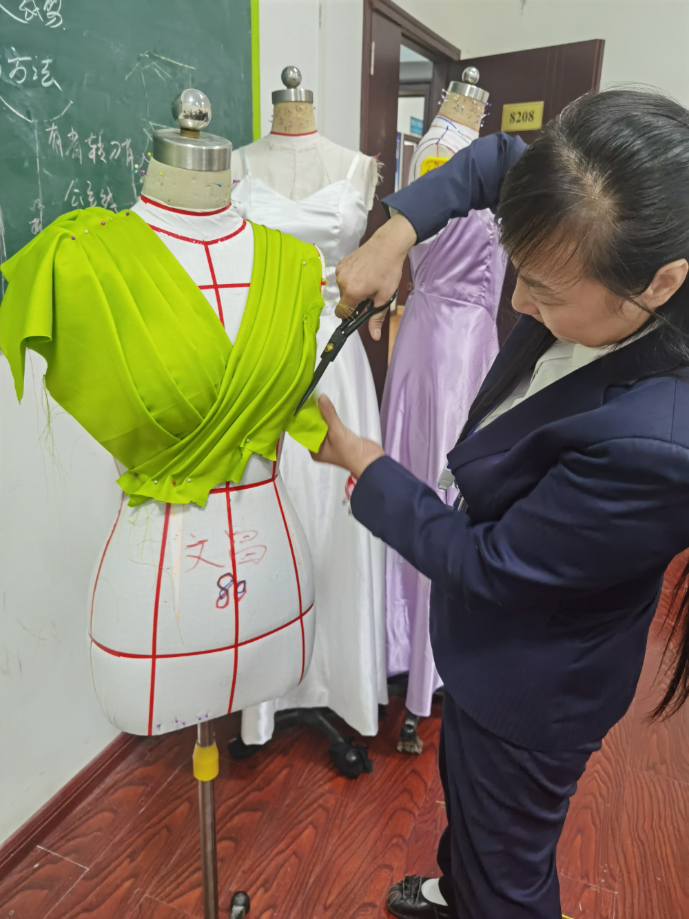 服装专业1.jpg