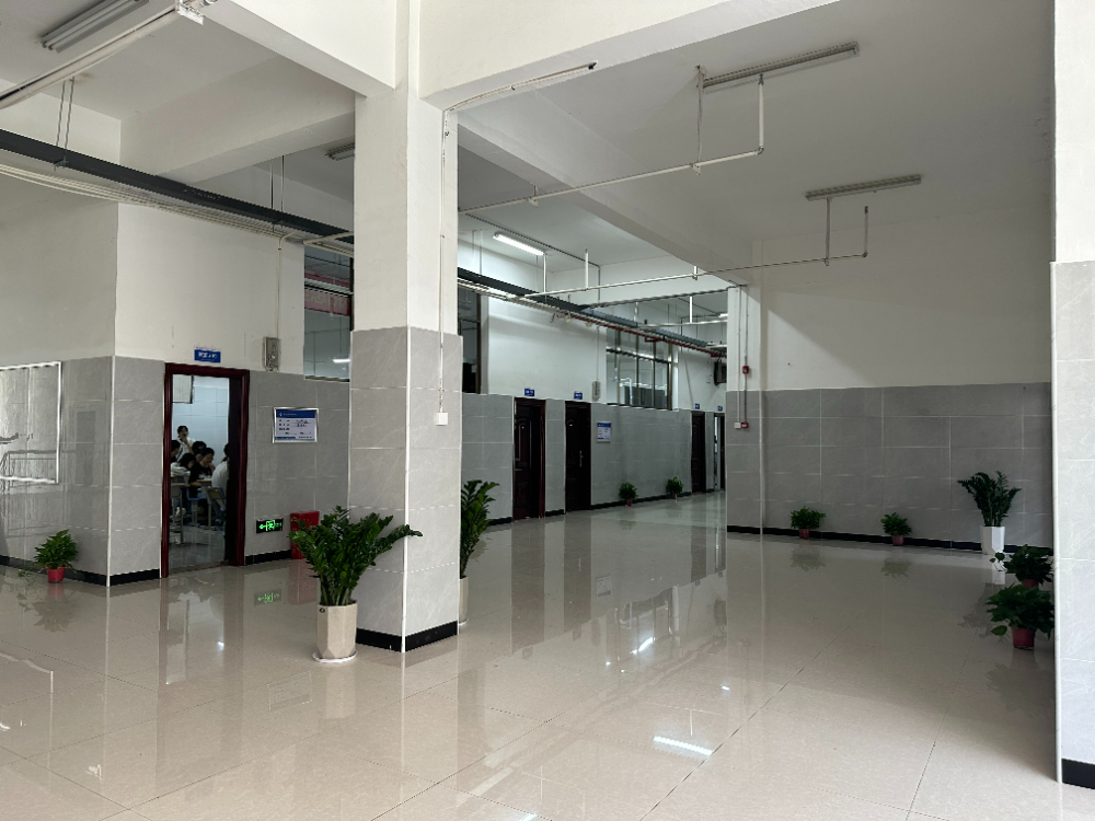 ebcc144ecf12bac975bd85f83f59aa5.jpg