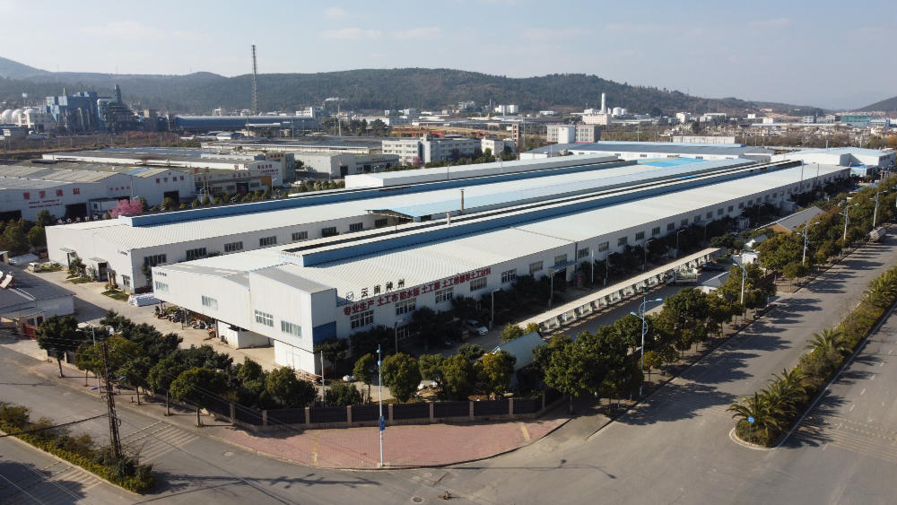昭通单向塑料土工格栅选哪家？源头厂家实力解析与选型指南