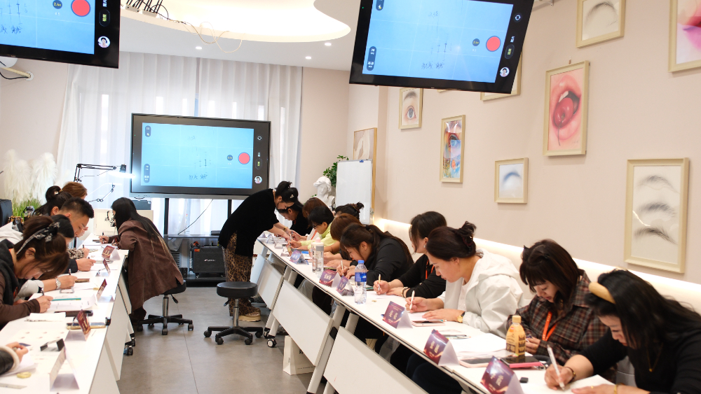 2026年学院路超皮秒洗眉店怎么选？靠谱门店评估指南