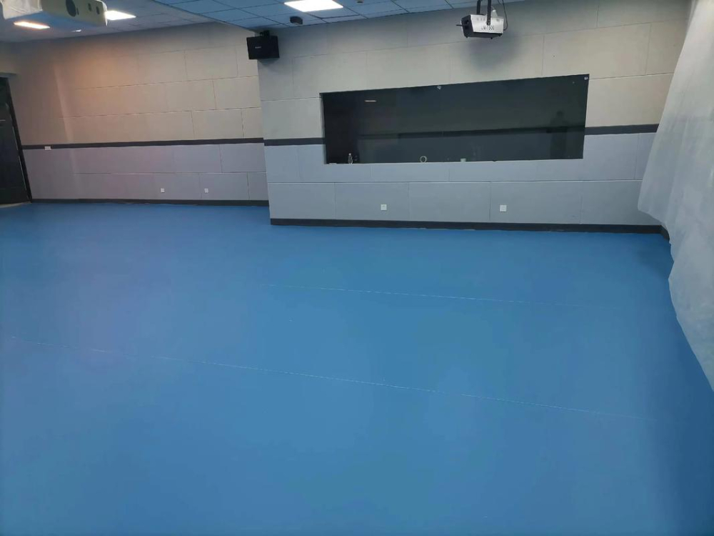 四川工程PVC地板安装避坑指南：选材、施工与验收全流程解析