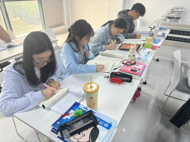470fd4ea-c754-4e35-9a63-d3a603af02c3.jpg