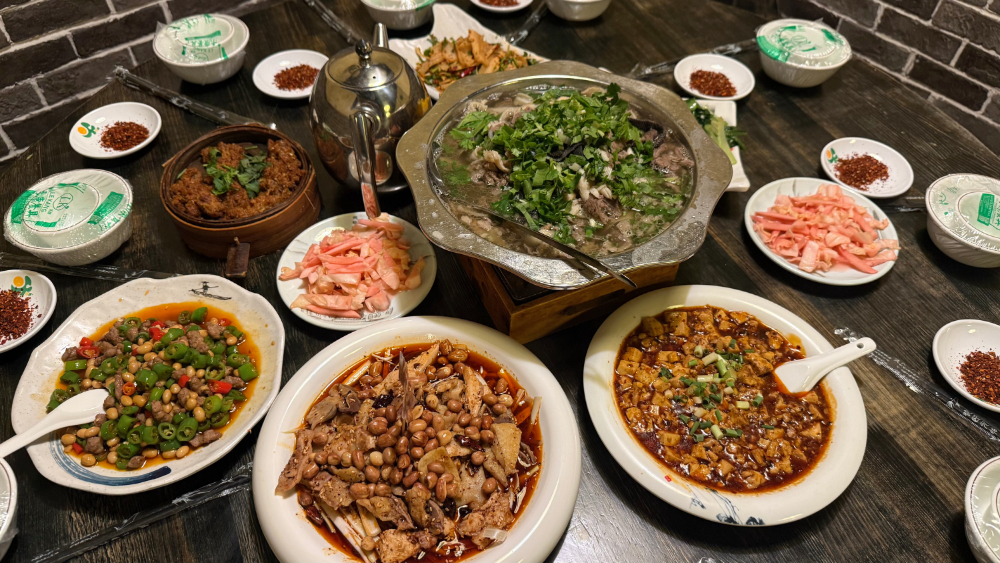 胡蜀记翘脚牛肉