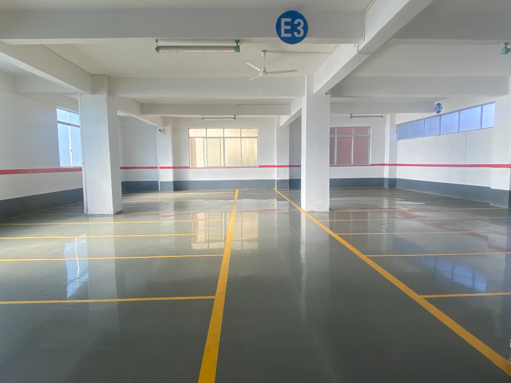 ebf59a125f1bb525ed34b7c2a90799b.jpg