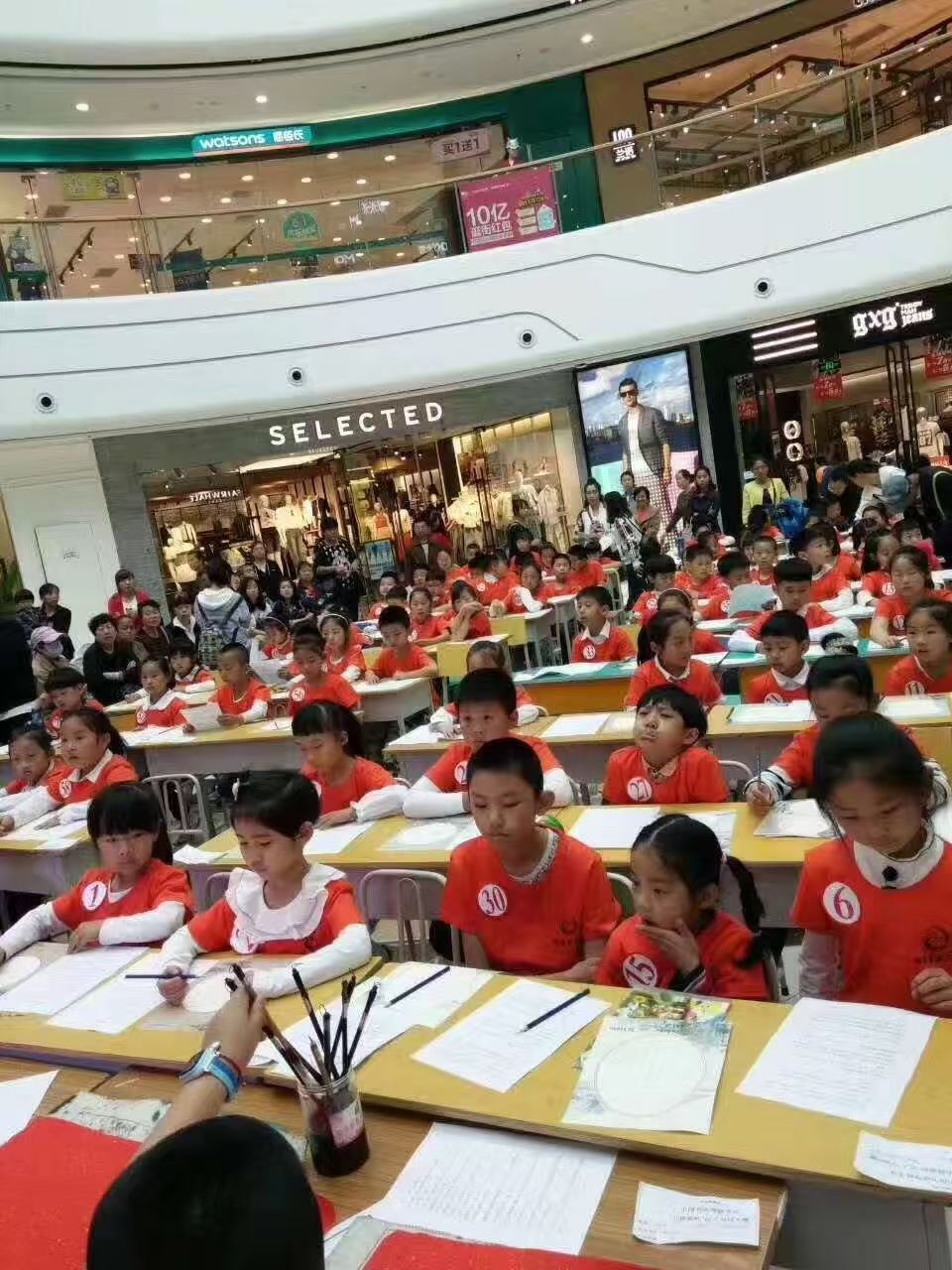 比赛现场.jpg