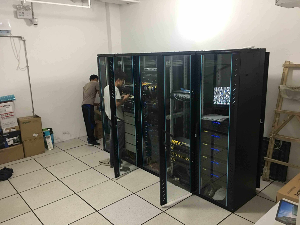 昆山门禁道闸品牌哪家好？从项目选型到售后维护的可靠参考