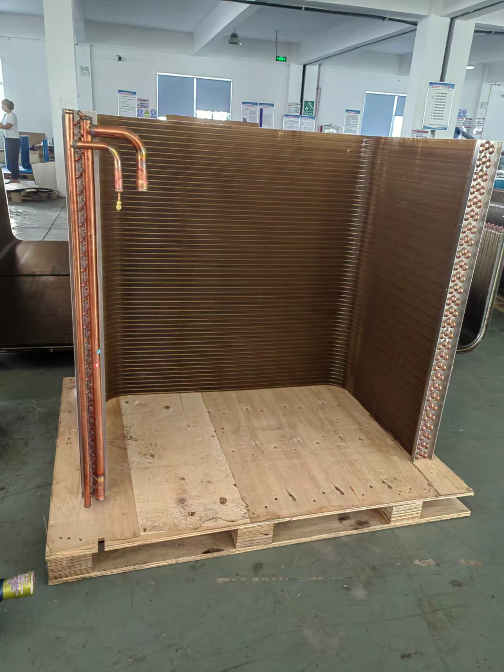 蒸发式冷凝器工作原理与选型指南：从核心构造到工业应用全解析