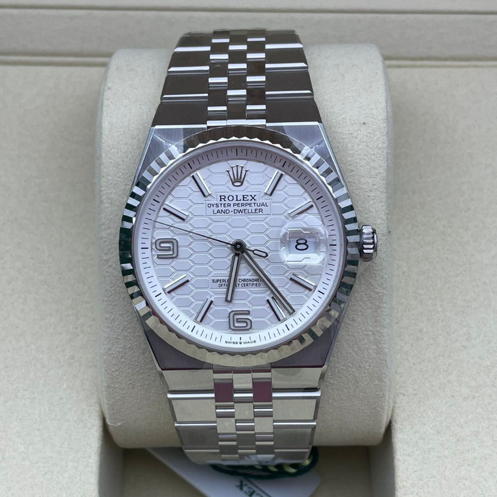 db267947-8aff-4fac-8c70-ab031b76257a.jpg