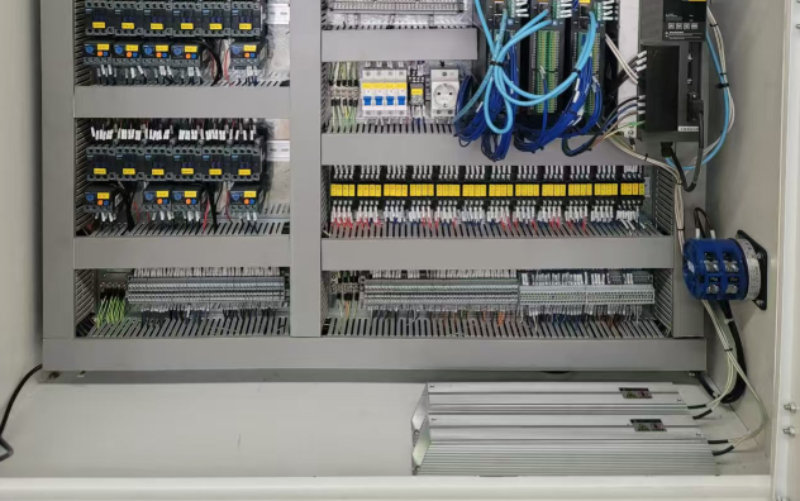 VMC760立式加工中心工厂选购分析：滕州源头制造与采购建议