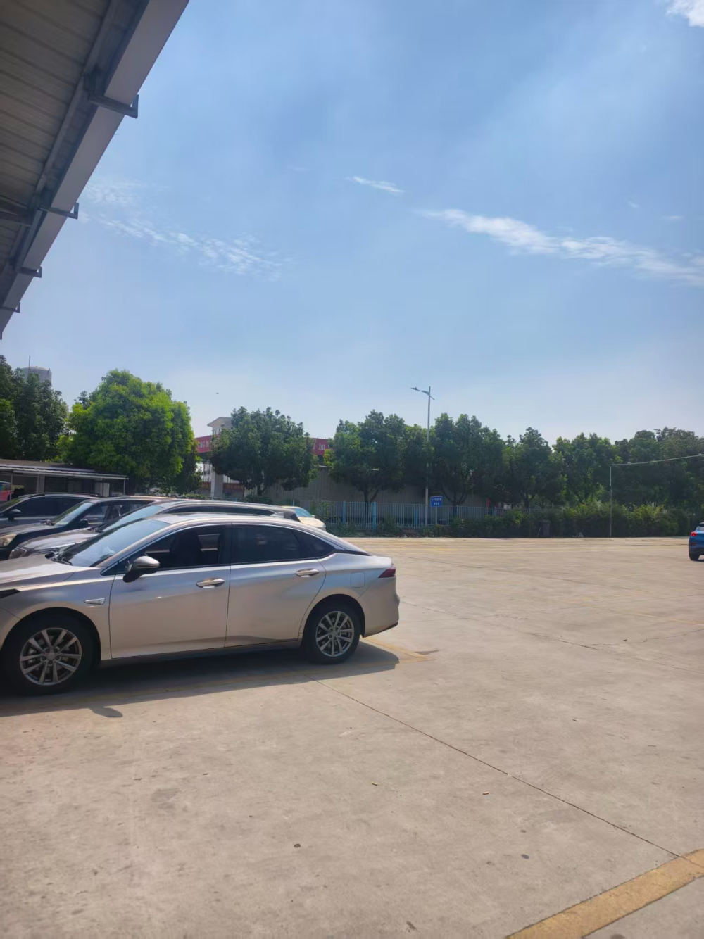 停车场环境1.jpg