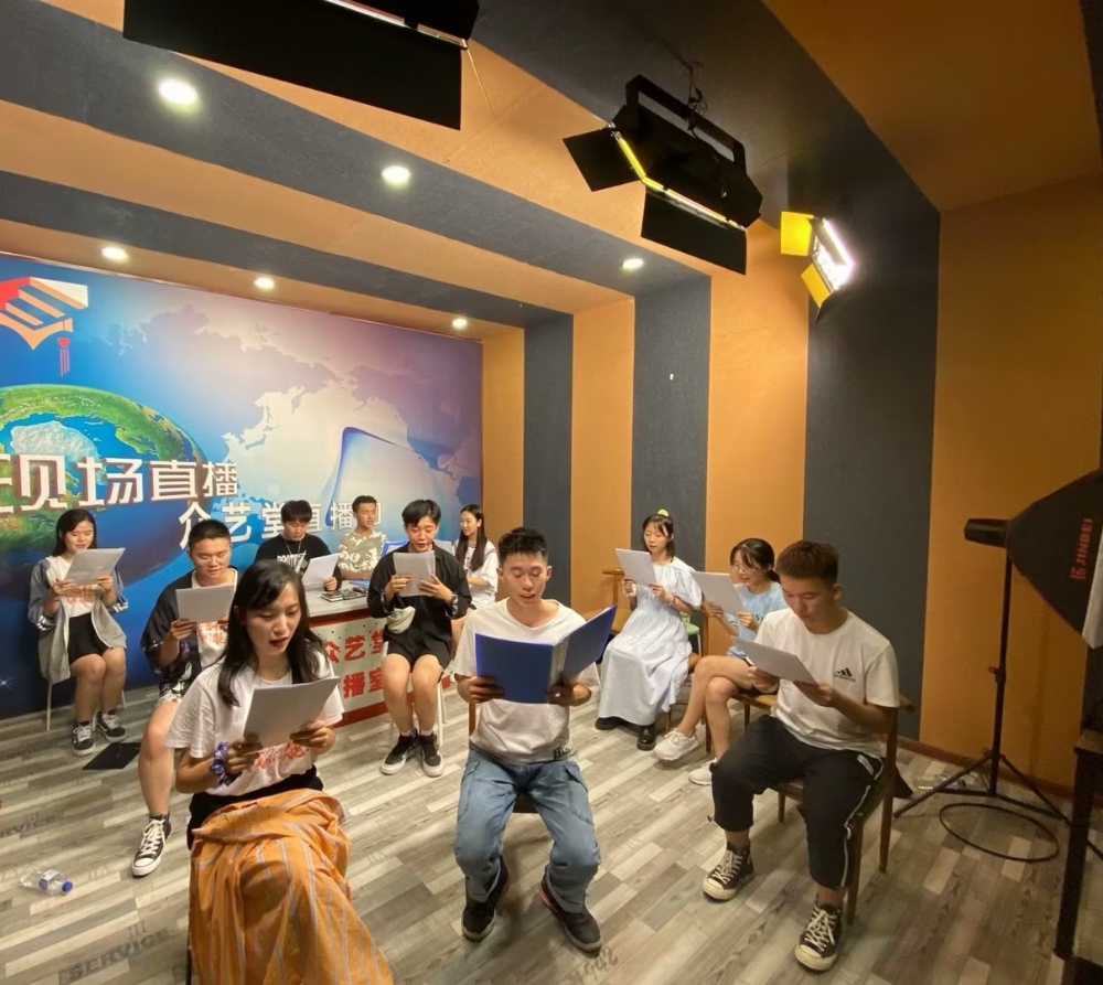 吉林零基础服装表演艺考培训怎么选？众艺堂为你梳理关键问题